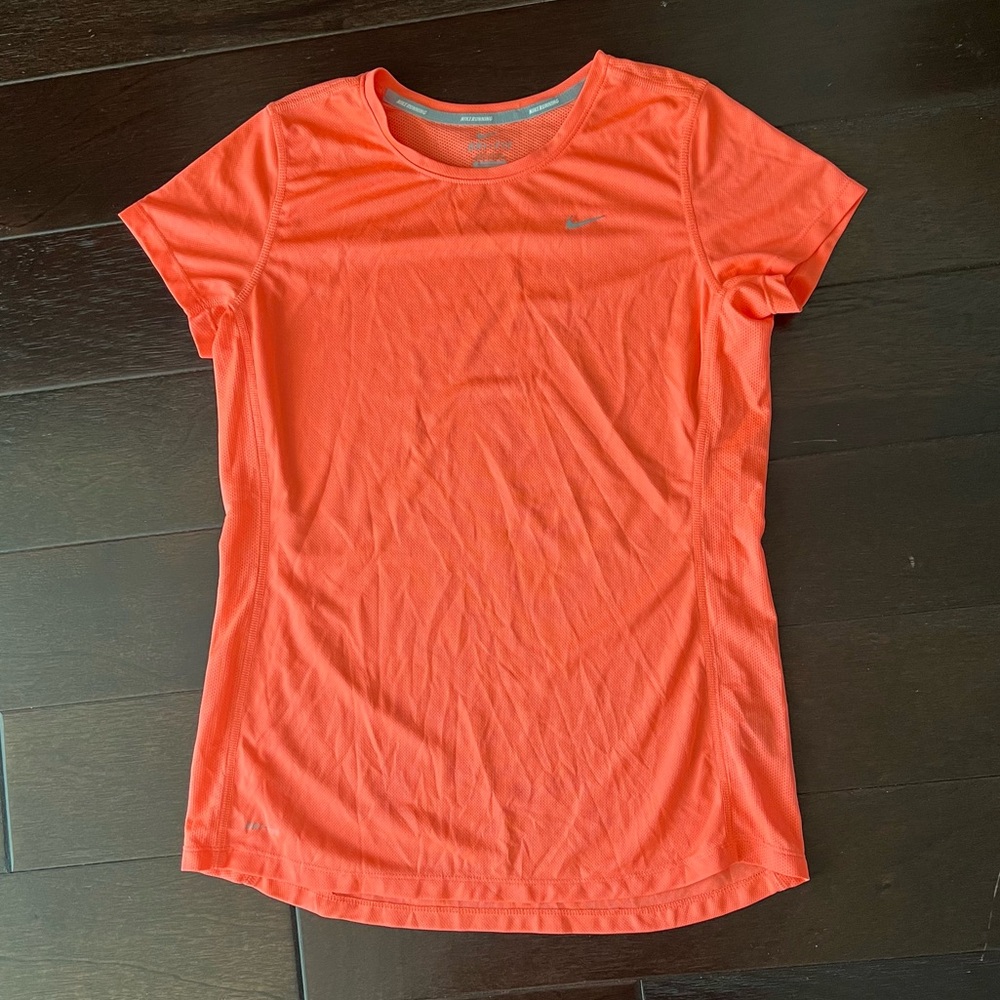 Nike Running Dri-Fit Shirt Womens Large Short Sleeve Orange EUC